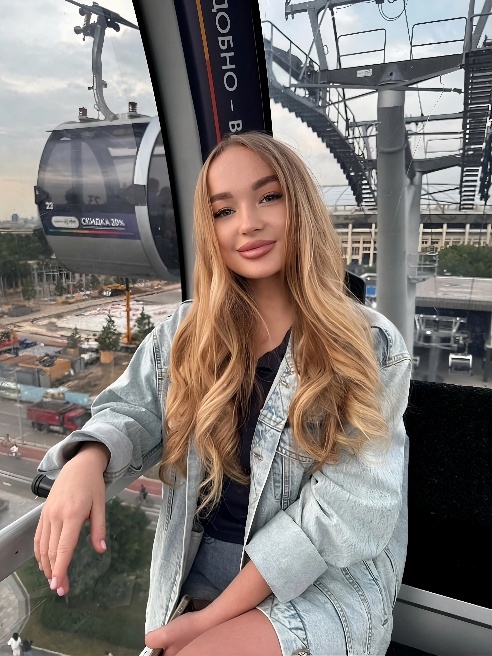 очень красивая натуральная внешность baby face!!!!

для истинных гурманов естественной красоты без тюнинга!!!😍😍😍



очень люблю секс...ле...