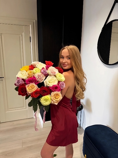 очень красивая натуральная внешность baby face!!!!

для истинных гурманов естественной красоты без тюнинга!!!😍😍😍



очень люблю секс...ле...