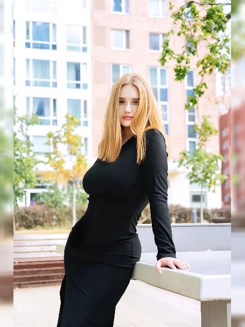 Своя пышная грудь 4 размера , приезжай я покажу 😋