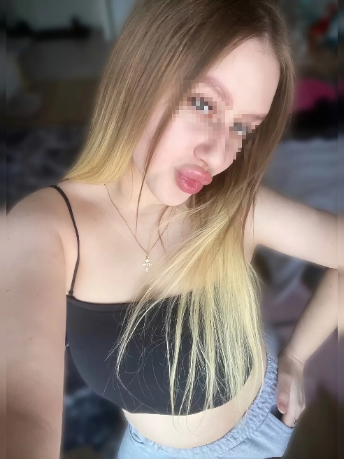 Привет, мой друг! ❤

Приглашаю тебя на свидание! 🍓

Я очень хрупкая, нежная и милая девушка!🙈 похожа на миниатюрную куколку 😋

Встречаюсь...