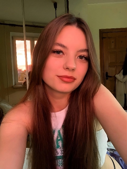 Обожаю секс во всех его проявлениях, очень люблю групповые встречи- два члена всегда лучше чем один ☝🏻, обожаю минет он всегда настраивае...