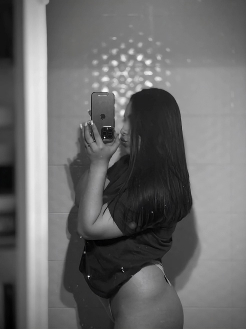 Я - идеальная любовница, муза любви и страсти! Обожаю GFE и дарю самые яркие эмоции в позе наездницы 💋

Во мне нет ни грамма, искусственн...