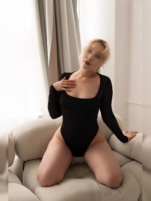 ✨Впервые на сайте:)✨

Привет, меня зовут Полина✨✨✨

✨Я стройная и нежная красавица ,которая готова подарить тебе не забываемое удовольств...