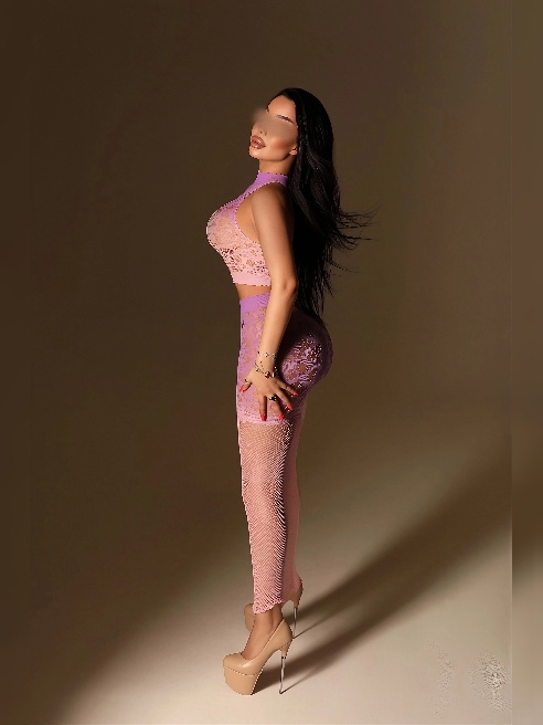 Привет, милый! 💋 мои формы как из самого горячего порно. Elite girl🔥 Молода , роскошна и очень сексуальна! Большая красивая грудь, узкая... Привет, милый! 💋 мои формы как из самого горячего порно. Elite girl🔥 Молода , роскошна и очень сексуальна! Большая красивая грудь, узкая...