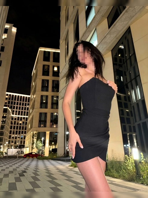 Привет!

Лицо показать не могу, но я юная, эффектная, сексуальная и естественная, с милым личиком. Весь сервис в защите, потому что для м...