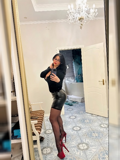 Страстная,развратница,ласковая,веселая💃 натуральная💯%,без тату ,спортивная!Всегда тебе рада!

Без животных в доме ,парковка во дворе для...