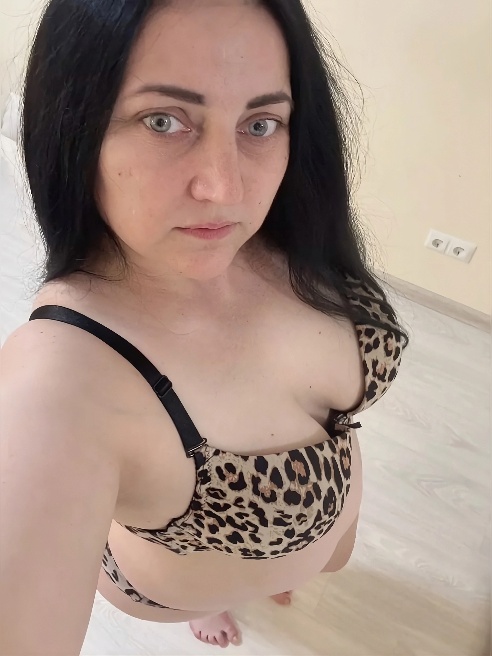 ИНДИ!БЕЗ ПОДРУГ ‼💓💓💓

Сочная малышка с крутыми аппетитными формами))) Доставлю настоящее наслаждение от ярких оргазмов. Ненасытная и похо...