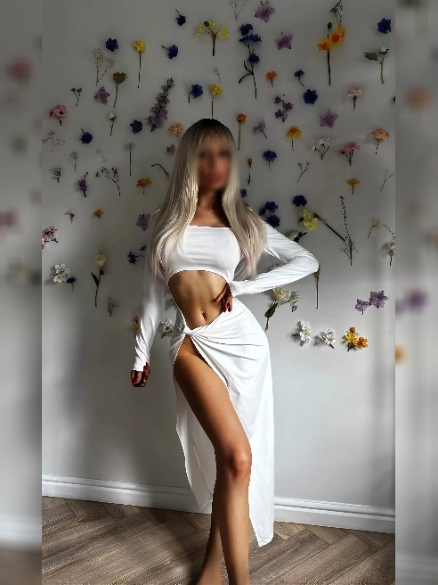 Меня выбирают только лучшие мужчины, с превосходным вкусом 😈 пиши в вотсап! Или телеграмм. НА ЗВОНКИ НЕ ОТВЕЧАЮ❌❌❌

Во мне все со вкусом...