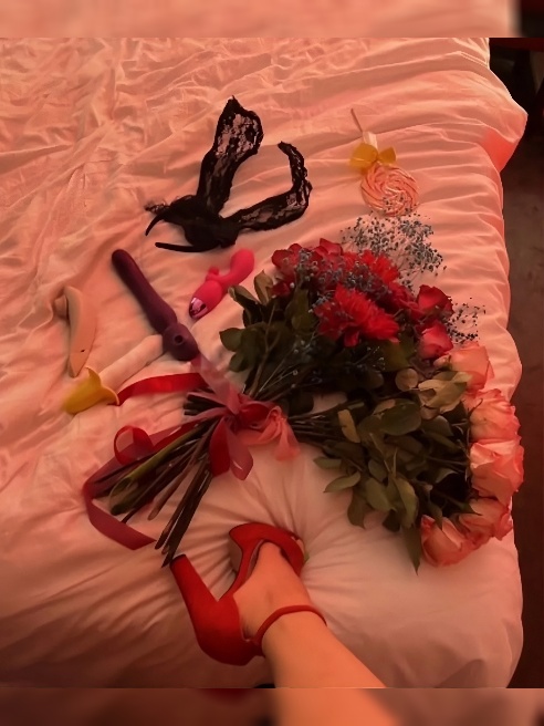 Проездом
Успей встретиться 😇 ⭐ 😍💦💦💦 обожаю встречи в саунах , банях с чаном, мммм…)
Особенно веники и поплавать в бассейне
Когда ты... Проездом
Успей встретиться 😇 ⭐ 😍💦💦💦 обожаю встречи в саунах , банях с чаном, мммм…)
Особенно веники и поплавать в бассейне
Когда ты...