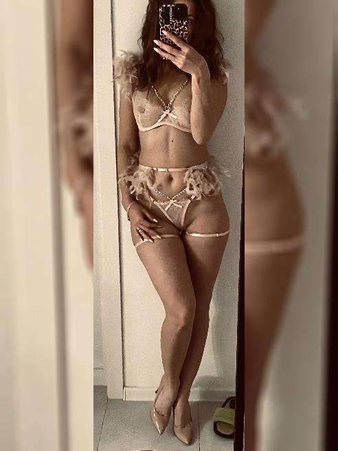 😽Ласковая и страстная кошечка! Со мной ты забудешь обо всем!) Встречаюсь только в хорошем расположении духа) и красивым, ухоженным внешни...