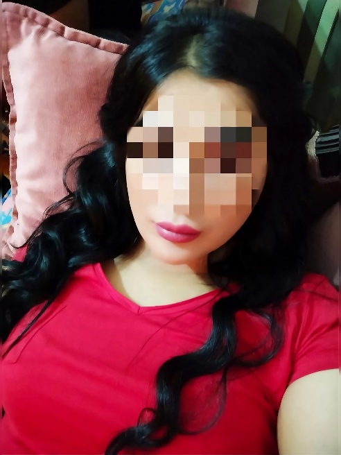 Я — та самая женщина, которая умеет зажечь! Люблю хорошие разговоры, уютные обнимашки  и качественный секс. Глубоко ценю взаимную страсть...