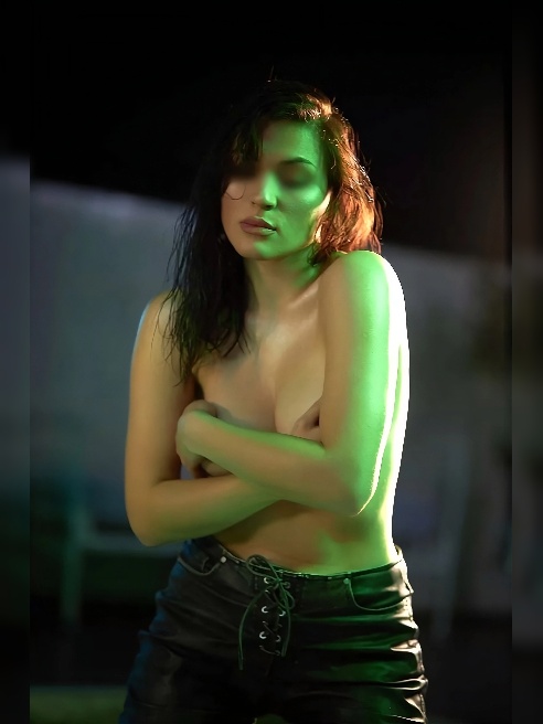 Извращенка которая готова устроить самое настоящее порнографическое шоу💦💦💦 Мы можем с тобой придумать любую ролевую игру с самым сложным...
