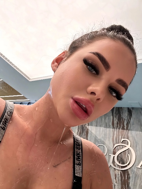 ❤100% Индивидуально!!

  Звонить и писать на What’s App





Приветствую мой дорогой 💋

Я нежная миниатюрная брюнеточка с шикарным 4-м ра...