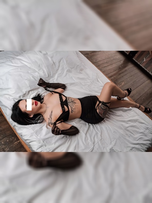 💕🫦Хочу быть твоей маленькой похотливой девочкой👅Ласковые ручки, кожа как шелк, глаза как у кошки, горячая брюнеточка. Готова провести вас...