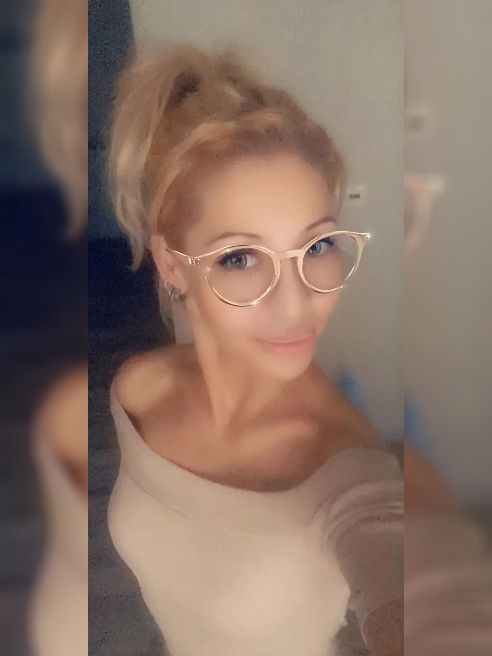 Безумно жду тебя в гости💋 😻

У меня потрясающая фигура а моя растяжка тебя просто шокирует 🍒🍑

😊

💋Фото мои.

Ночью приглашаю кого уже зн...