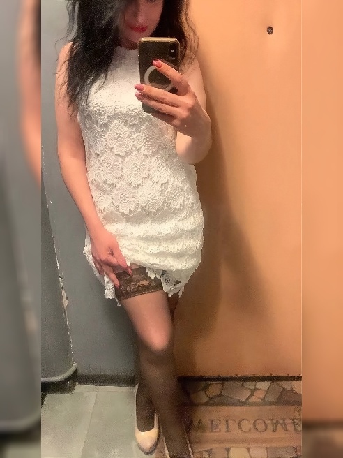 Стану для тебя нежной страстной и похотливой бестией❤Мои движения будут игривыми и сексуальными, заставляя тебя забыть обо всем , кроме н...
