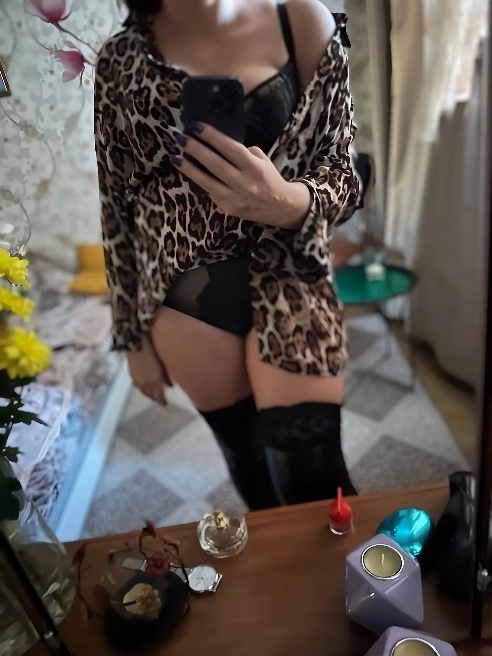 Привет! Я — опытная и уверенная в себе рыжая бестия, знающая, чего хочет. Если ты ищешь страсть и настоящие удовольствия без лишних слов,...