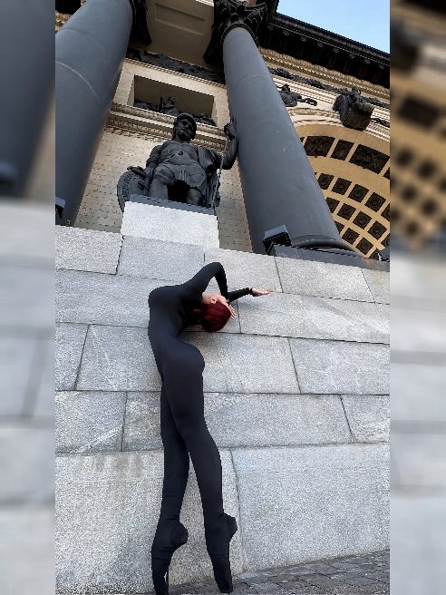Пожалуйста,пишите в мессенджеры,если хотите встретиться 🫶

Звонки отключены

О себе:

 Уважаемые джентельмены, если вы хотите встретиться...