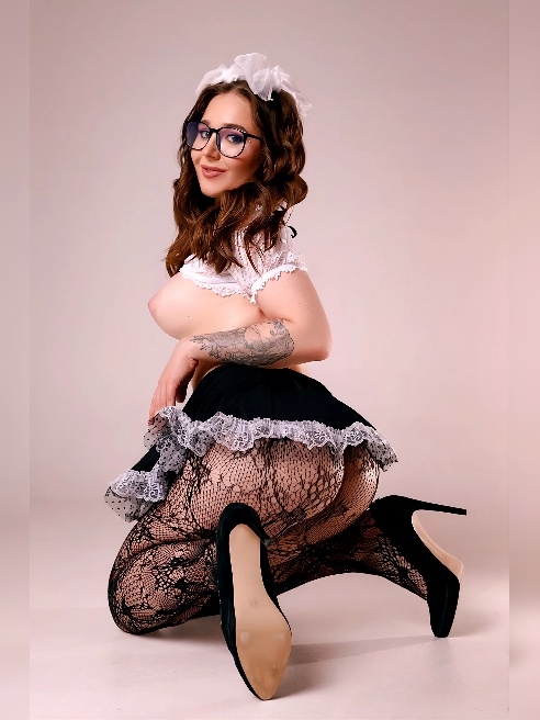 Привет, дорогой мужчина! 💋
Я Ангелина - девочка, о которой ты мечтал 🤫
😈 Молодая, дерзкая, немного наивная студенточка 3ого курса с... Привет, дорогой мужчина! 💋
Я Ангелина - девочка, о которой ты мечтал 🤫
😈 Молодая, дерзкая, немного наивная студенточка 3ого курса с...