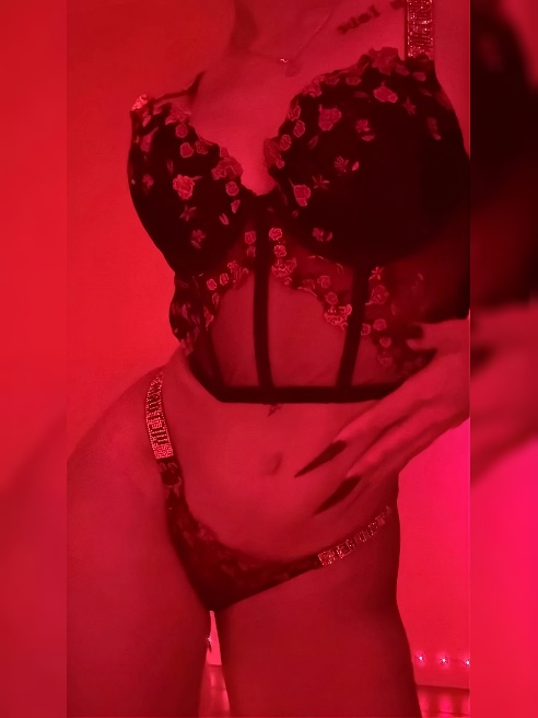 Мой телеграм канал - https://t.me/+2WYlVtrq6l5kYzk6



💃The way you shake it

I can't believe it

I ain't never seen an ass like that

Th...