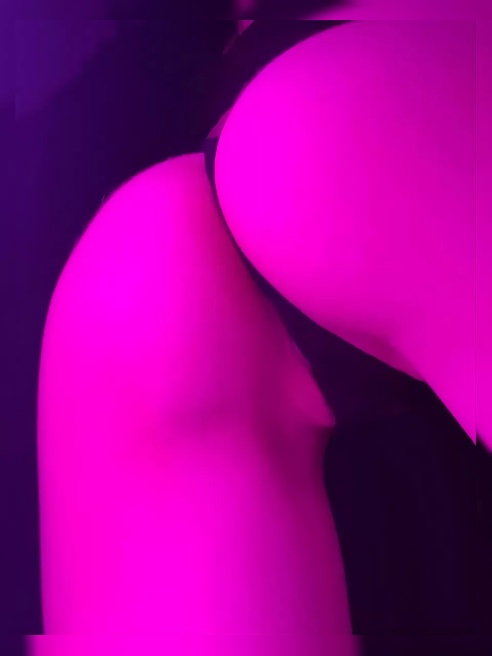 Люблю получать удовольствие от близости и дарить эмоции✨  Предпочитаю длительные встречи и множественные оргазмы с непринуждённым приятн...
