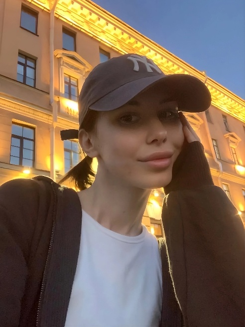 Есть сочные горячие видео)Люблю взрослых мужчин, и глубоко сосать ❤КОРОЛЕВА ФИСТИНГА, И Горлового 