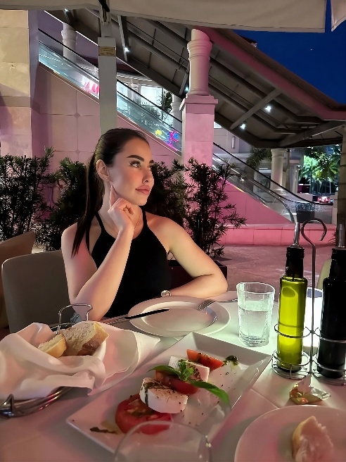 Я самая яркая, сладкая и страстная девочка этого сайта🍓

Я Буду твоим восхищением и любовью🍒

Я влюблю в себя даже самого заядлого любите...