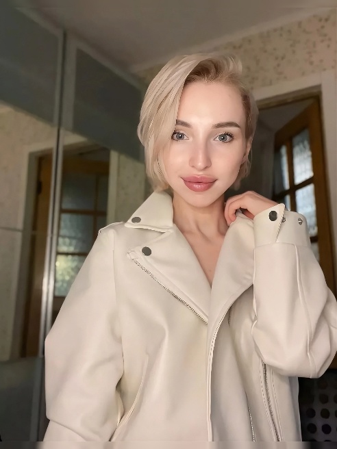 Я яркая , веселая, Приходи скорее хочу твою писю . ЕСТЬ ВИРТ 😇🤫Поиграем в ролевые игры😇🥰😍?Все фотки мои и реальные,

Хочу познакомиться с...