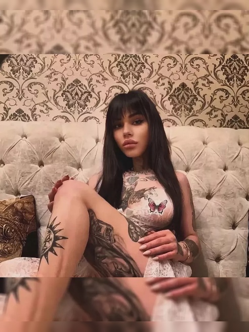 САМЫЙ СОЧНЫЙ и ЛУЧШИЙ ГОРЛОВОЙ У МЕНЯ!!!

Хочешь жаркого секса и разврата ?! Тогда тебе ко мне 

Это будет самое незабываемое время !!! 

