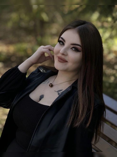Милейшая малышка! 

Очень женственная, старательная и нежная!🥰



Всегда встречаю в сексуальном белье, оно тебе точно понравится🤗🍓



Без...