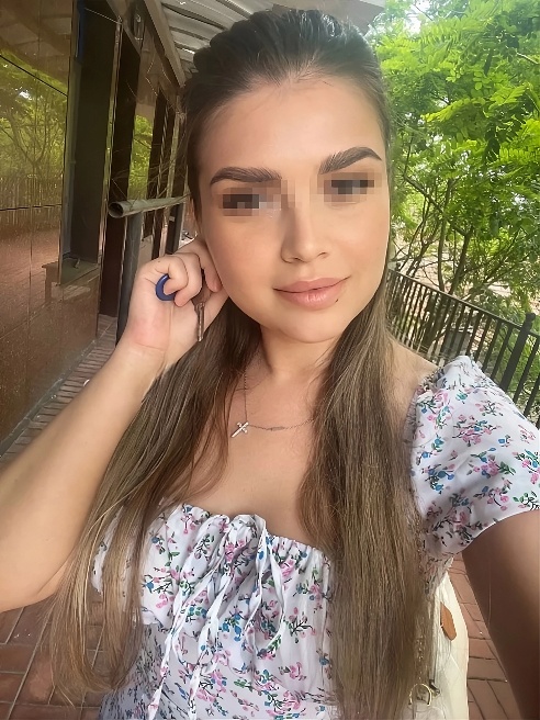 Ария, 27 — твоя живая SEXY блонда, где каждое фото — зеркало реальности, без фильтров и лжи! 📸🔥Я — твой онлайн-мираж, который материализу...