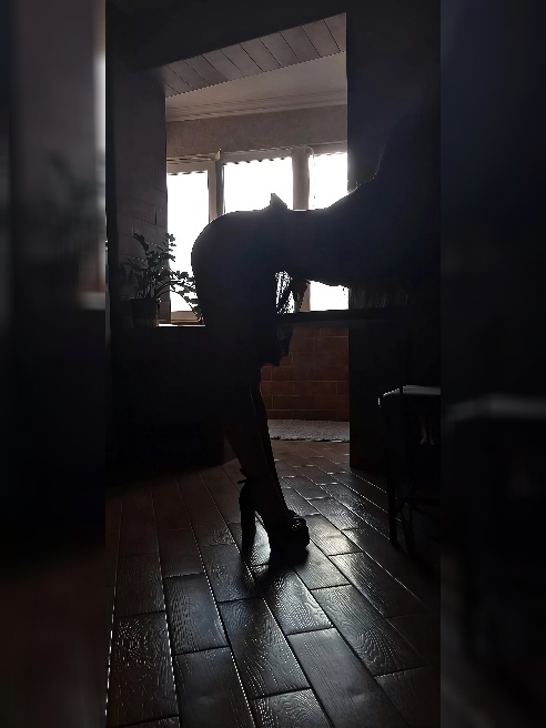 Придёшь ко мне однажды и мы станем самыми близкими любовниками,друзьями.По времени могу уступить и договориться ,но лишь для самых часто... Придёшь ко мне однажды и мы станем самыми близкими любовниками,друзьями.По времени могу уступить и договориться ,но лишь для самых часто...