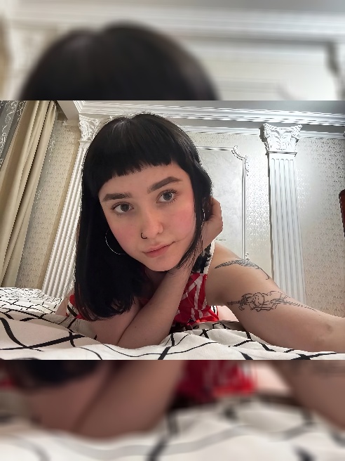 Меня зовут Ева. Но если честно… мне куда больше нравится, когда меня называют Ева Страсть

Я молодая, горячая, яркая — и обожаю, когда му...