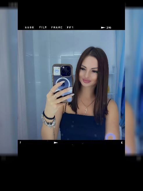 Привет, моё солнышко!☀ Я Анютка!🤍 Ангелок, который прилетел прямиком из Сочи🤍 Чтобы разжечь в тебе огонь и страсть🤍💞❣ моё имя обозначает...