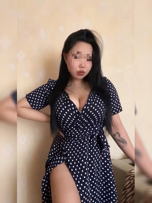 Я готова разукрасить твой день очень приятными эмоциями и ощущениями 😝💦



Воплощение женственности и сексуальности, упругая попка, к кот...