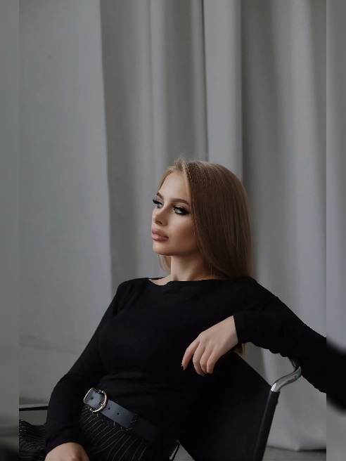 Со мной ты забудешь, что значит спешка. Только мы, тело, дыхание и искренние желания…

Александра 💋