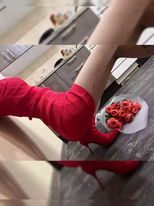 Та самая Алиса, которая покажет тебе настоящие чудеса в постели! 

Брюнетка с изящной фигурой ждёт тебя в уютной обстановке💫 

Без лишних...