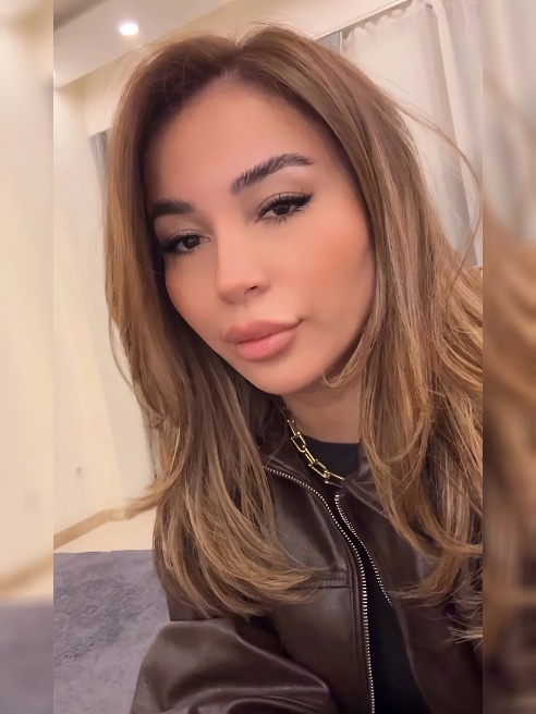 Приходи за новыми эмоциями 🤩🤩🤩 и приятным общением
Секс со мной самое лучшее , чем ты можешь побаловать себя любимого .
Я очень чувст... Приходи за новыми эмоциями 🤩🤩🤩 и приятным общением
Секс со мной самое лучшее , чем ты можешь побаловать себя любимого .
Я очень чувст...