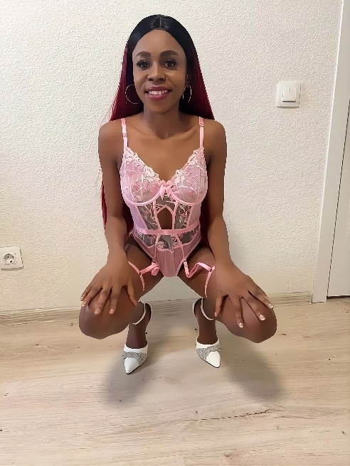 Привет, мои котики 💋💋💋💋 Впервые на сайте! Выгляжу лучше, чем на фото миниатюрная фигурка, безупречная улыбка 😇 Говорю по-русски 😘 Привет, мои котики 💋💋💋💋 Впервые на сайте! Выгляжу лучше, чем на фото миниатюрная фигурка, безупречная улыбка 😇 Говорю по-русски 😘