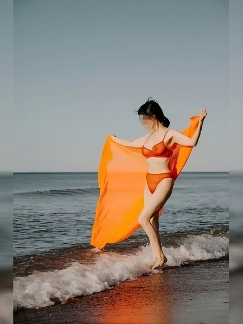 Предложение для славян!



Миниатюрная девушка с красивым силиконовыми имплантами третьего размера и узкой горячей киской приглашает на п...