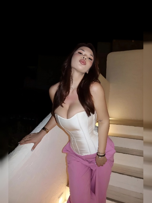 Лучшие натуральные большие сиськи сайта! Приди и сам проверь💋🔞



Большая грудь и упругая попка 🍑 

(Грудь своя, без растяжек и с красивы...