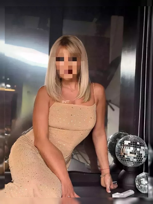 💍💍💍

Моя сладкая киска к твоим услугам... Страстная, развратная, люблю и умею многое. Со мной ты раздвинешь границы удовольствия до беско...