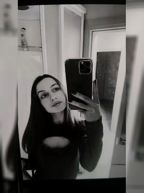 Я — воплощение тайного желания и сладкого соблазна 🔥💋 Со мной легко забыть о стеснении и позволить фантазиям выйти наружу 😏✨ Люблю флирт,...