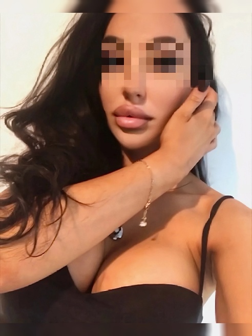 Меня зовут Марика ❤ я победительница международного конкурса красоты и модель Playboy🔥

Люблю секс , именно поэтому я здесь 🔥 приглашаю к...