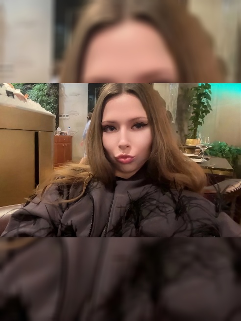 Я кажусь хрупкой, но внутри — настоящая штормовая волна, которую стоит разбудить правильными прикосновениями; готов ли ты к такому накалу...