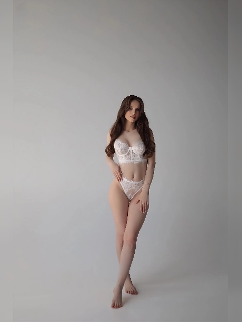 Привет, дорогой! 🌹 Меня зовут Маша, и я здесь, чтобы подарить тебе нечто особенное. Я создана для того, чтобы превратить обычный вечер в...