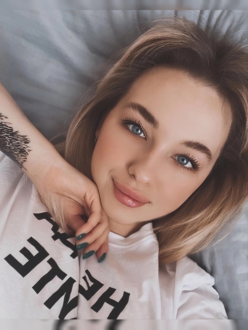 Твоя нежная голубоглазая малышка ❤❤❤❤❤

Приглашаю в гости вас дорогие мужчины 🔥🔥🔥🔥

На невероятно страстное свидание 🔥😍🔥😍🔥🔥

Немного обо...