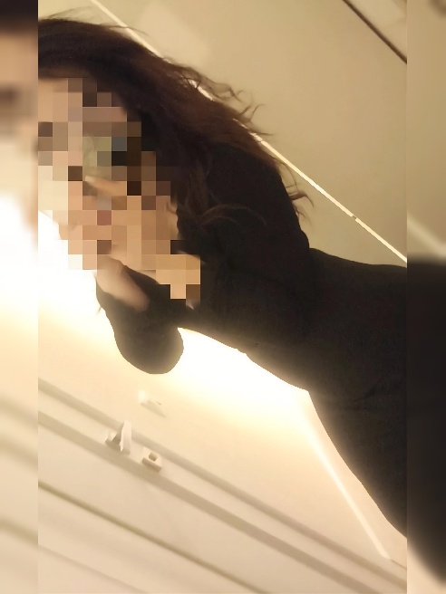 В Первые В Сфере🥰😇Я Аделья, буду рада видеть тебя у себя в гостях 😉. 
			
				var txtTop = document.getElementById('txt_top'),
				txtTop...