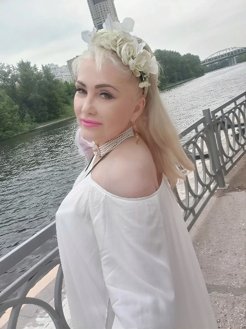 Дорогие мужчины, я индивидуалка,  выезжаю в гости, много вирт-услуг(дозвониться лучше с 9ч до 4ч ночи, если хотите встречу в другое время...