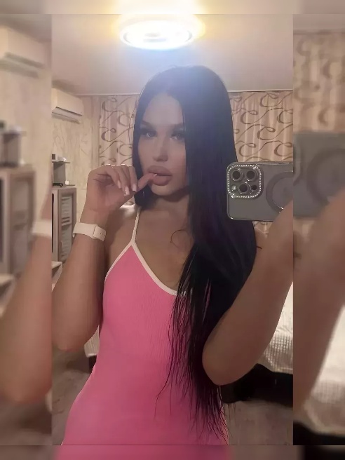 Натуральная грудь, упругая сладкая попа 🍑 и молодое нежное тело, я тебе понравлюсь❤

Сексуальная, манерная, не обделена харизмой и чувств...